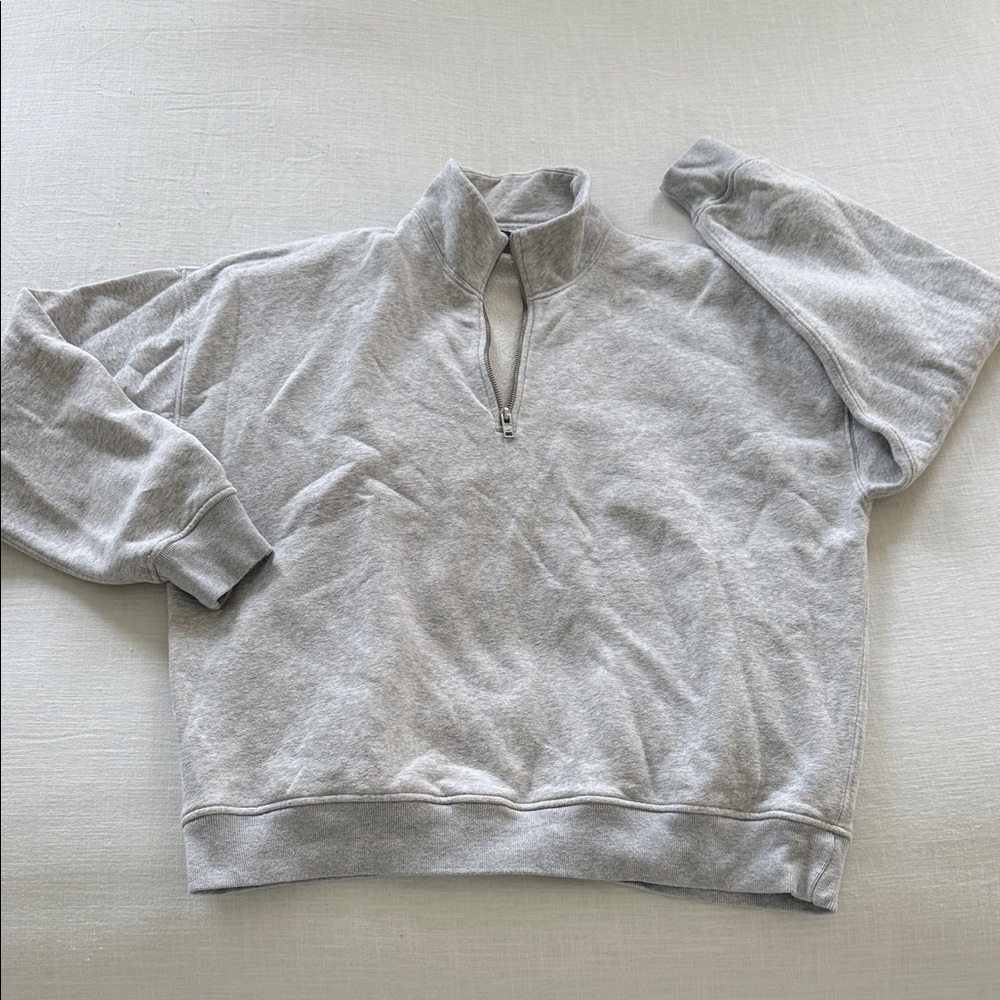 Abercrombie & Fitch Light Gray Half-Zip Sweatshirt